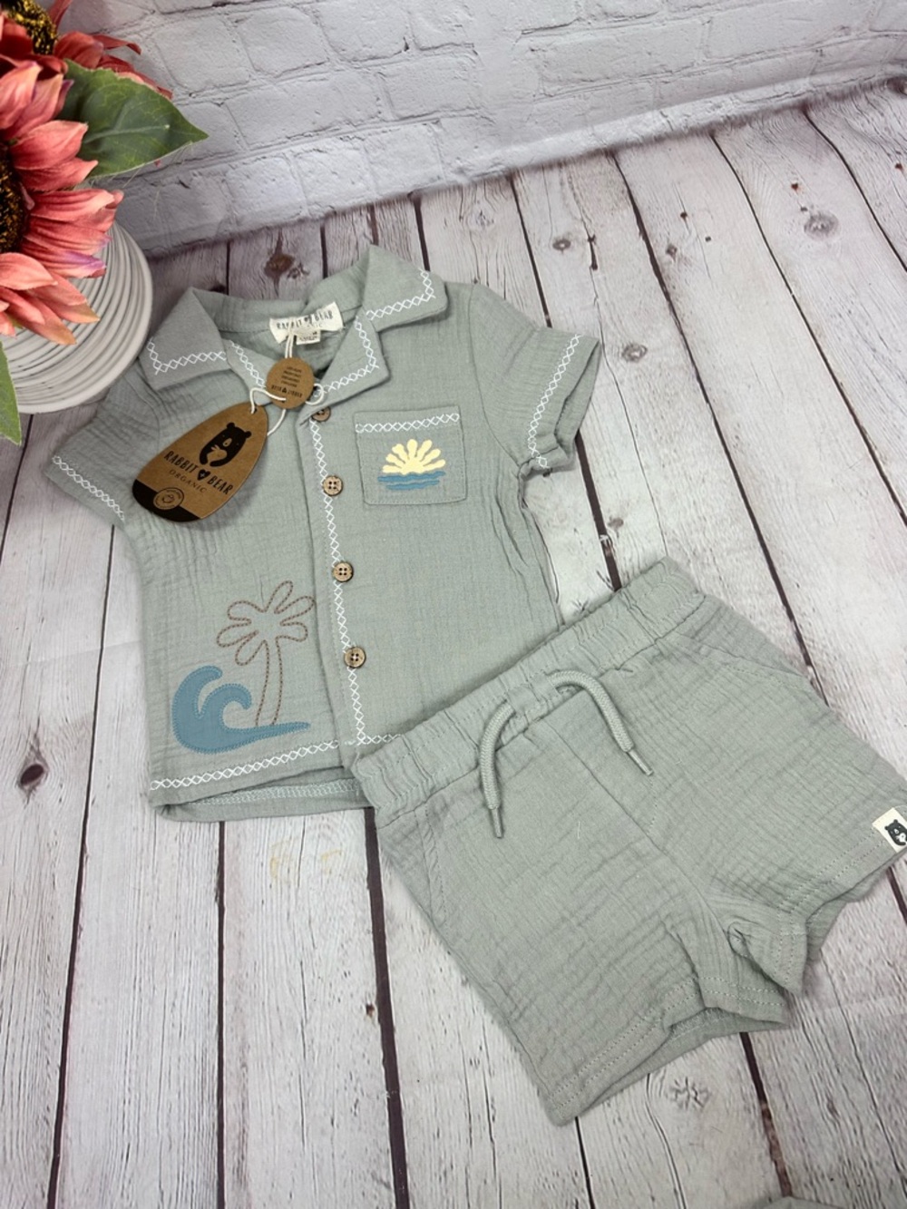 NWT rabbit + Bear 2pc short Set coastal beach Palm surf Wave Embroidery